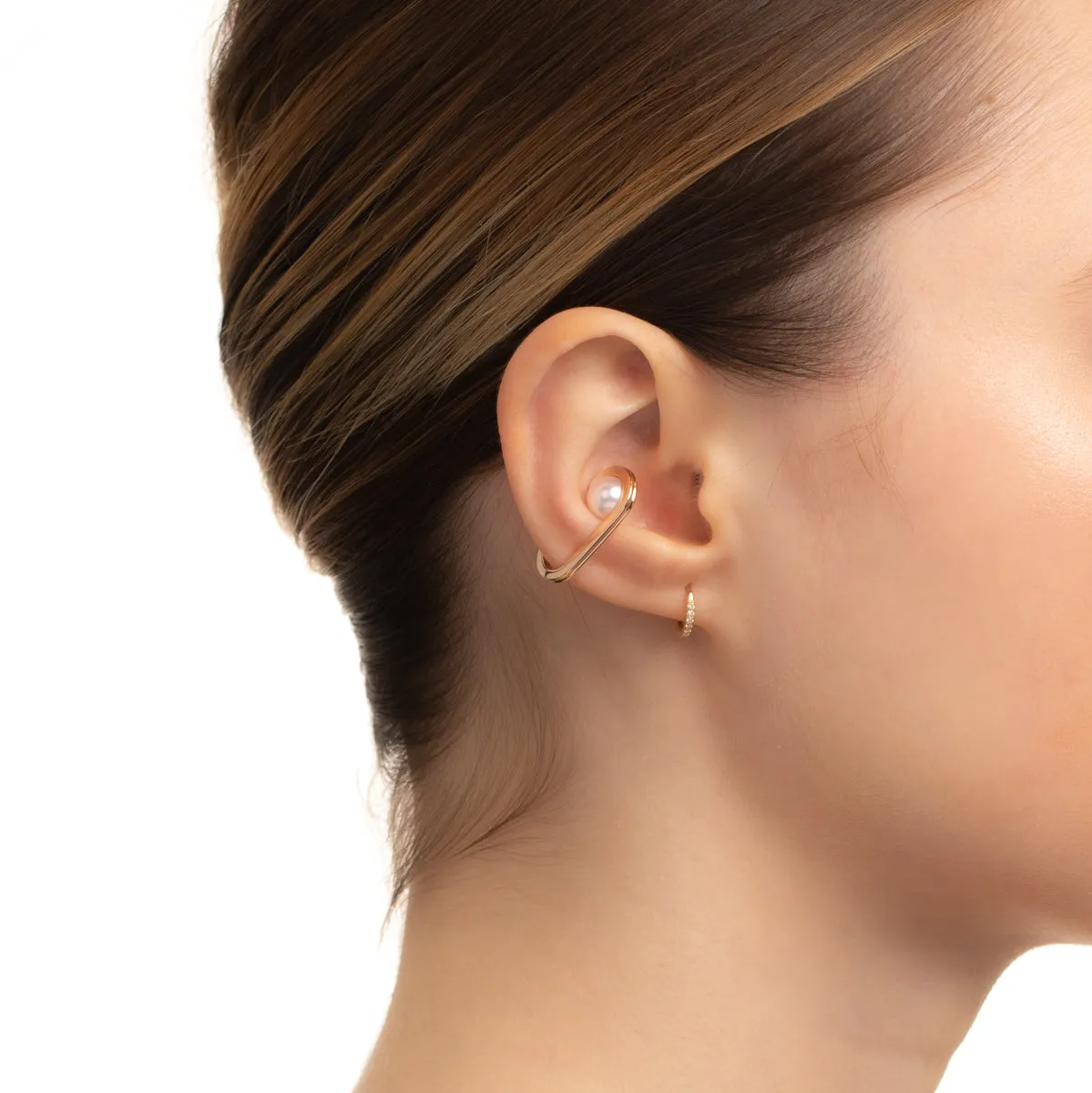 "Beluga" Pearl Ear Cuff