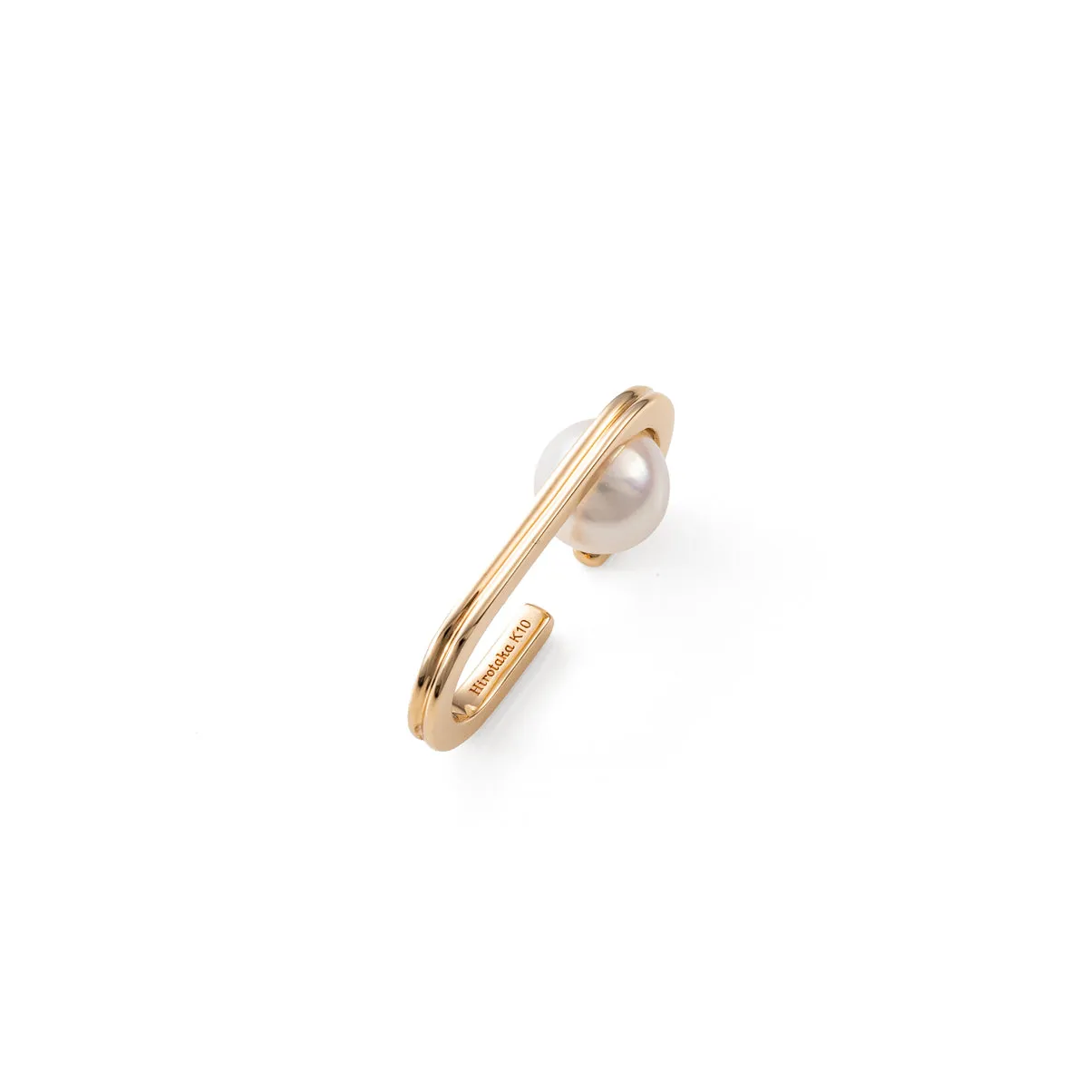 "Beluga" Pearl Ear Cuff