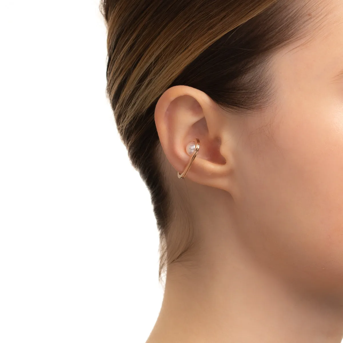 "Beluga" Pearl Ear Cuff